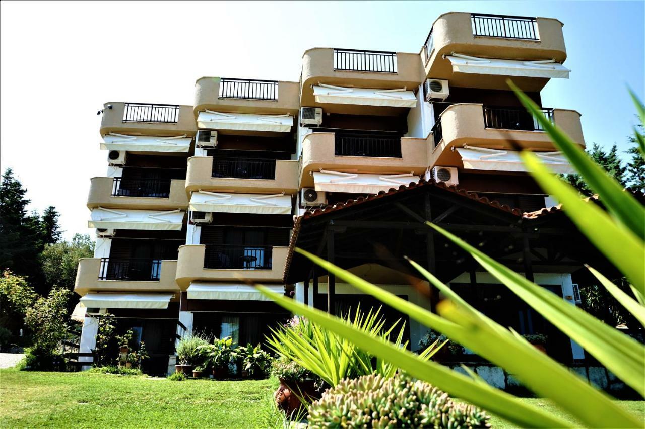 Pension Karvounoskala Стратонион Экстерьер фото