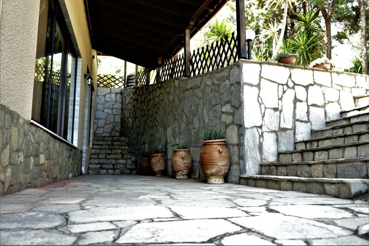 Pension Karvounoskala Стратонион Экстерьер фото