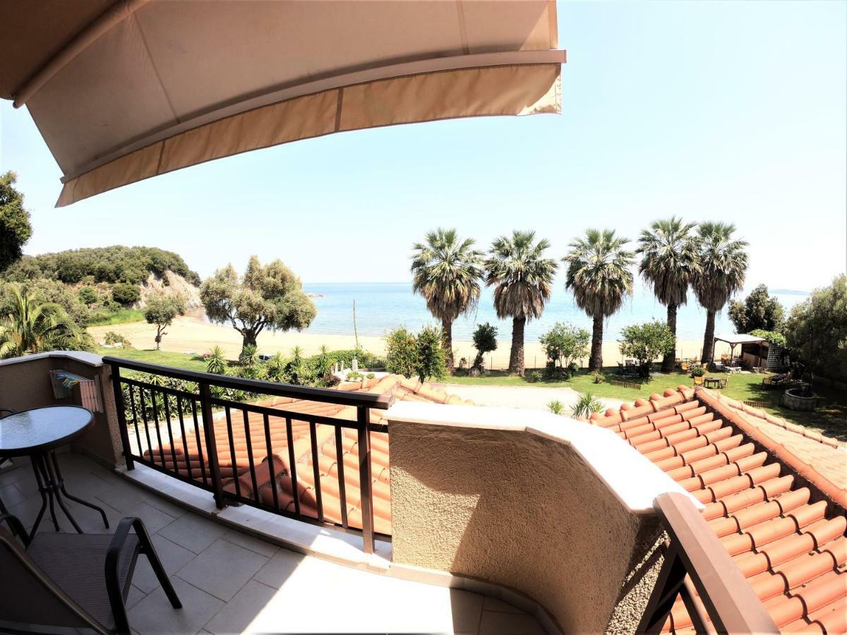 Pension Karvounoskala Стратонион Экстерьер фото